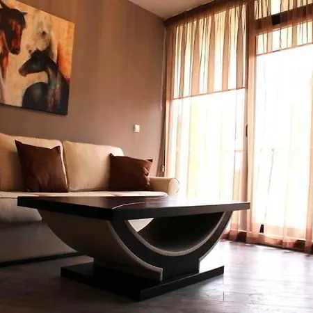 Boomerang - Sunny 3* ساني بيتش