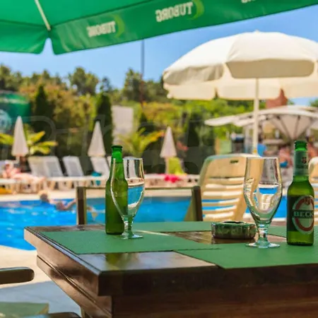 Hotel Boomerang - Sunny 3*