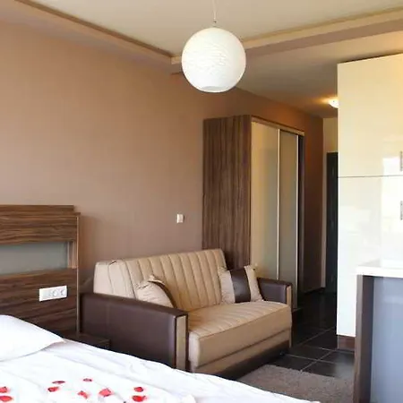 Hotell Boomerang - Sunny 3*