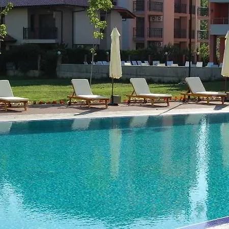 Отель Boomerang - Sunny