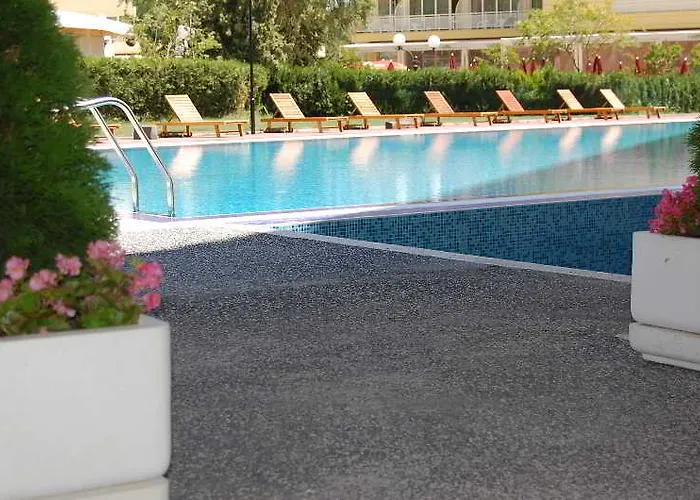 Готель Boomerang - Sunny Сонячний Берег