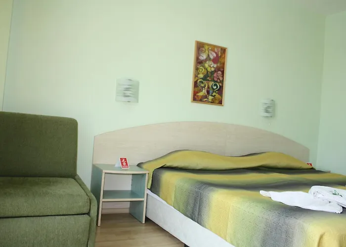 Boomerang - Sunny Готель