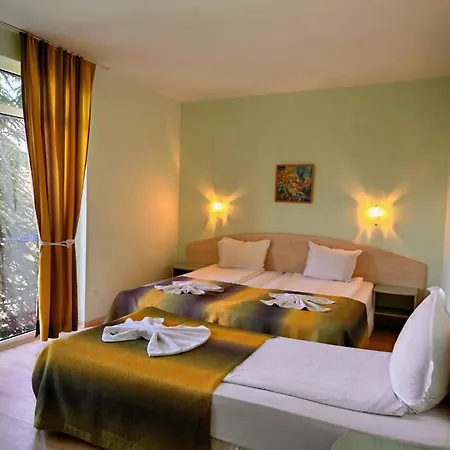 Boomerang - Sunny 3*